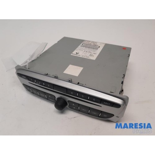 Renault - Megane - Radio CD Speler