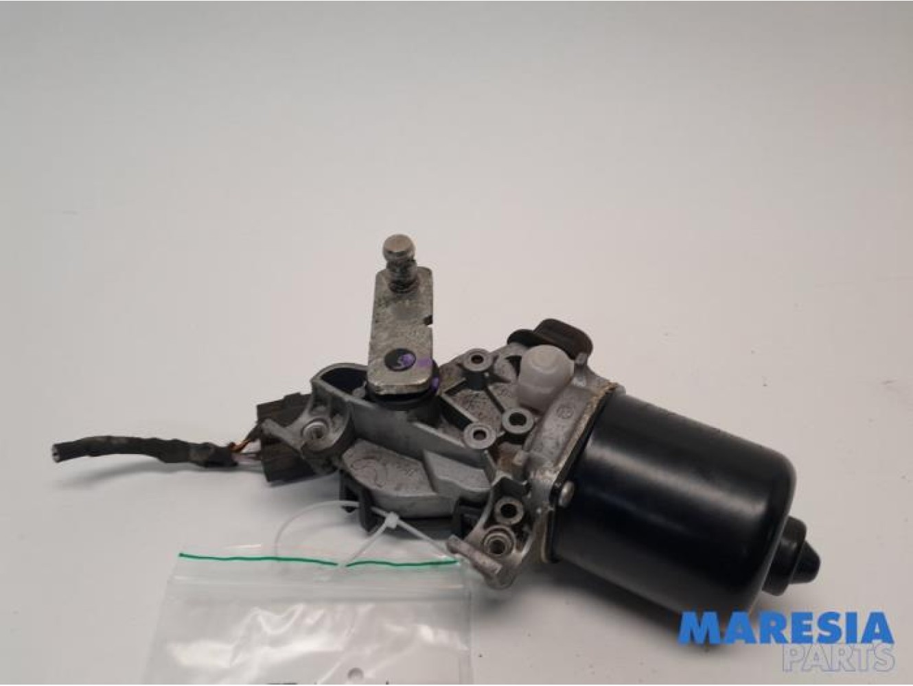 Renault - Megane - Front wiper motor