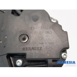 Renault - Megane - Ruitenwissermotor achter