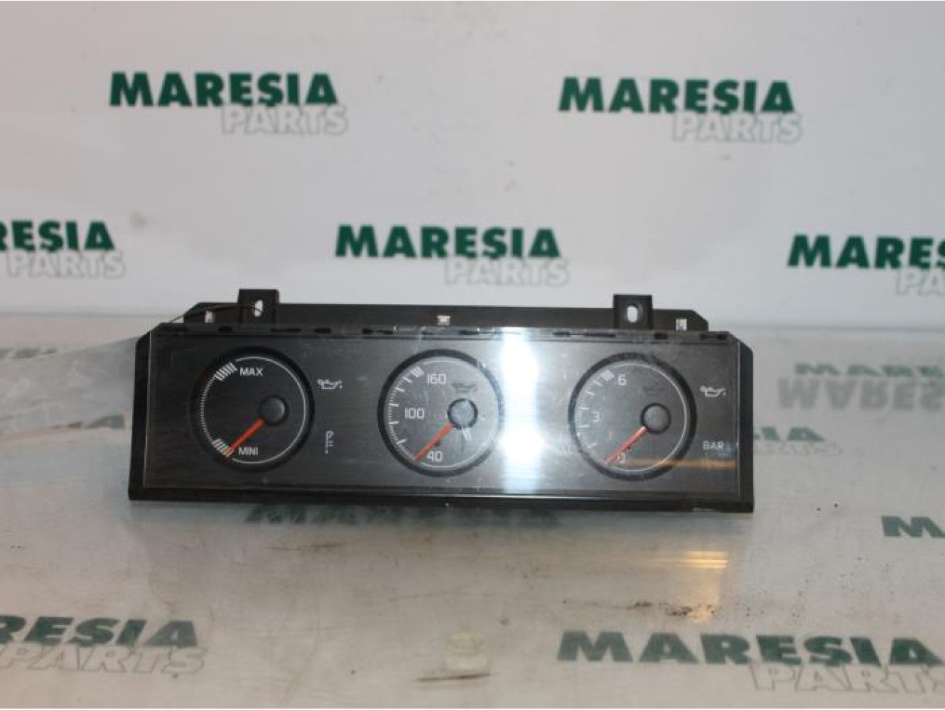Renault - Clio - Display Interieur