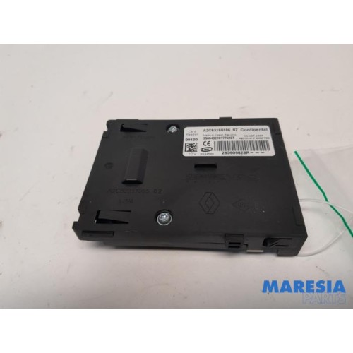 Renault - Megane - Card reader (lock)