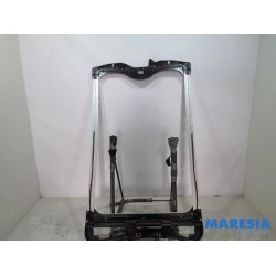 Peugeot - 508 - Sliding headliner mechanism