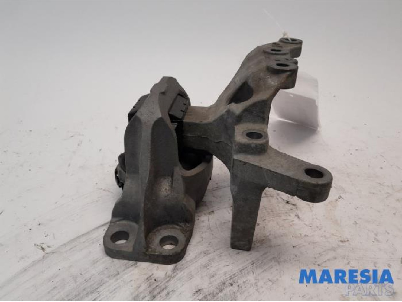 Renault - Kadjar - Engine mount