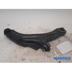 Renault - Clio - Front wishbone, left