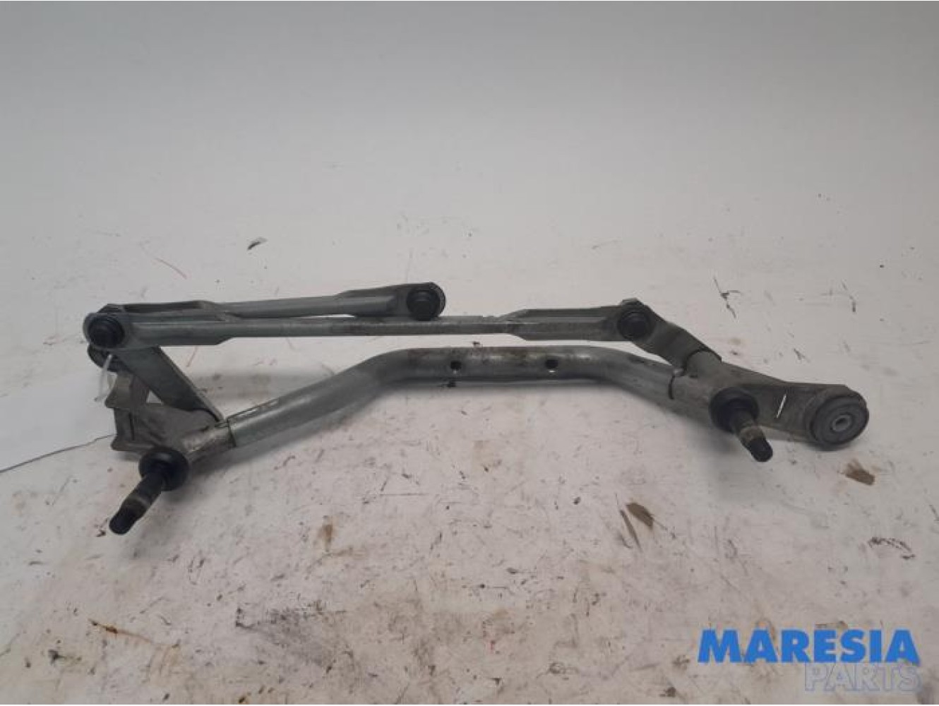 Renault - Clio - Wiper mechanism