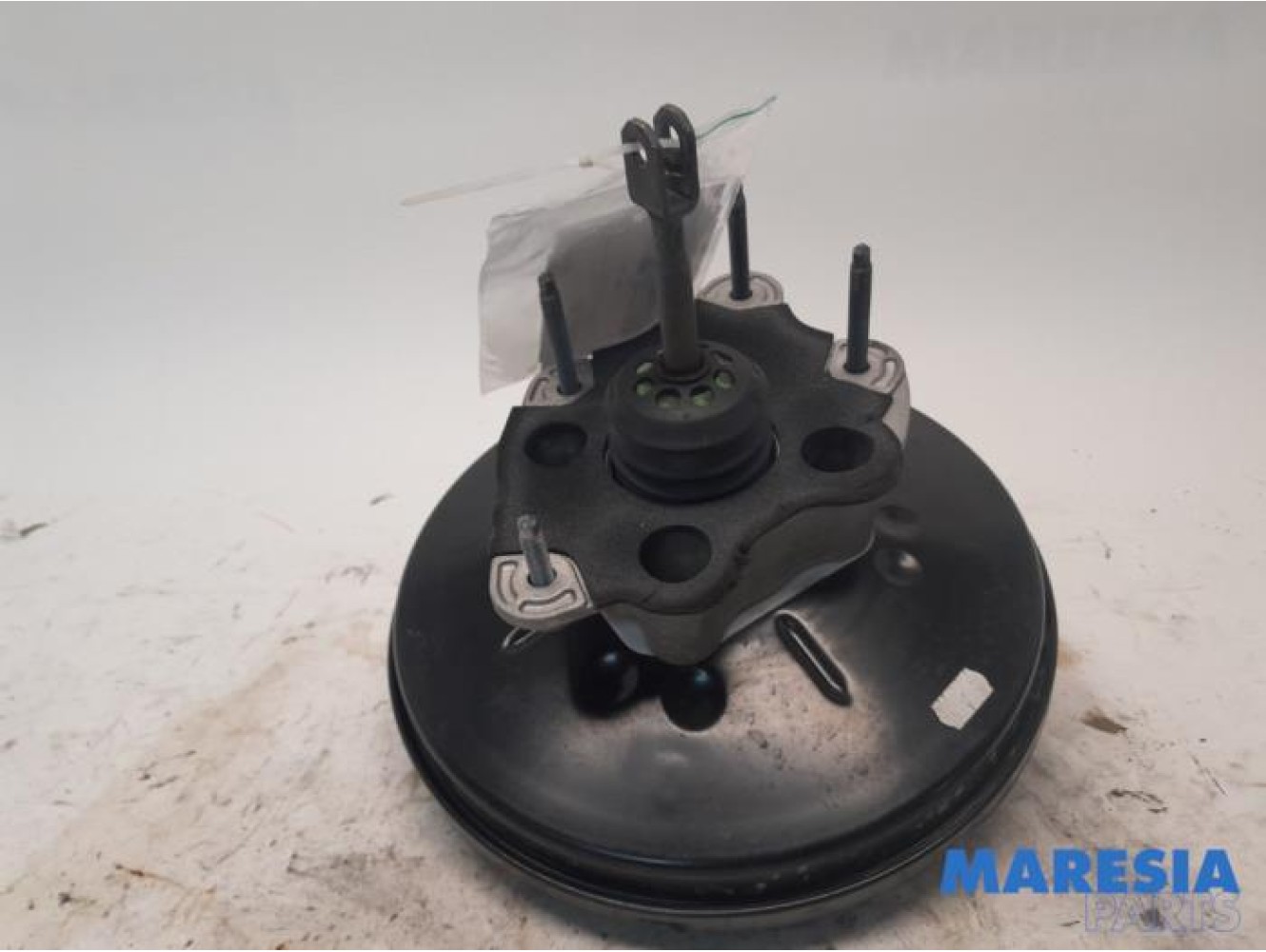 Renault - Clio - Brake servo