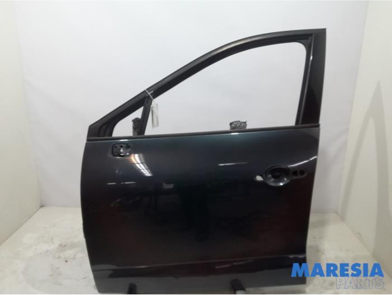 Renault - Scenic - Tür 4-türig links vorne