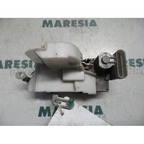 Fiat - Punto - Front door lock mechanism 4-door, right