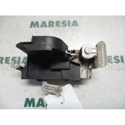 Fiat - Punto - Front door lock mechanism 4-door, right