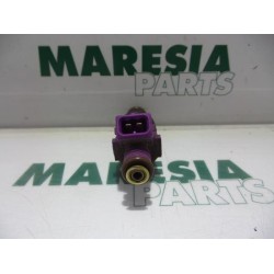 Renault - Clio - Injector (petrol injection)
