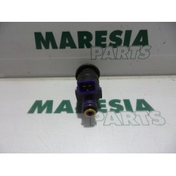 Renault - Clio - Injector (petrol injection)