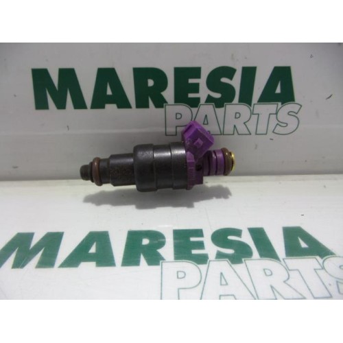 Renault - Clio - Injector (petrol injection)