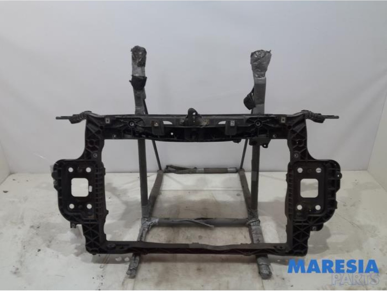 Fiat - Punto - Front panel