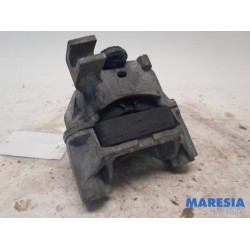 Alfa Romeo - Giulietta - Engine mount