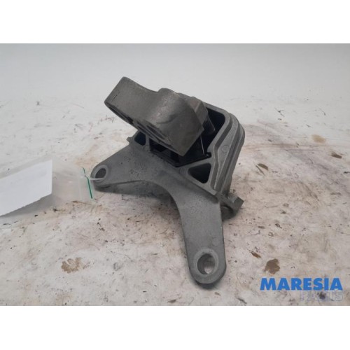 Alfa Romeo - Giulietta - Gearbox mount