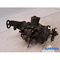 Renault - Clio - Brandstofpomp Mechanisch