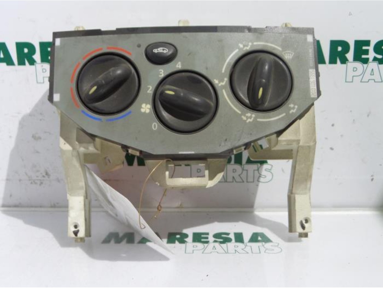 Renault - Trafic - Panneau de commandes chauffage