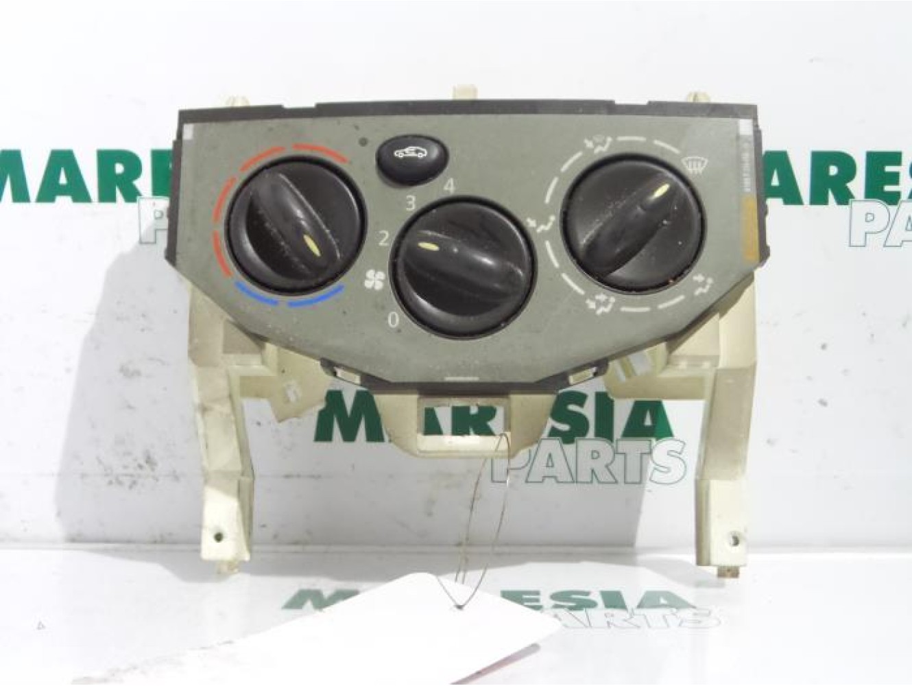 Renault - Trafic - Heater control panel