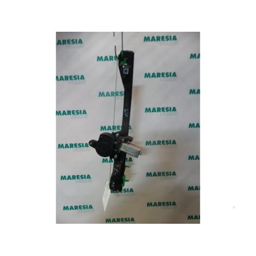 Fiat - Punto - Window mechanism 2-door, front left
