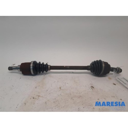 Peugeot - 207 - Aandrijfas links-voor