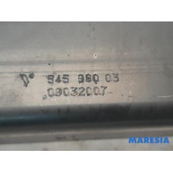 Peugeot - 207 - Front part support