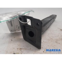 Peugeot - 207 - Front part support