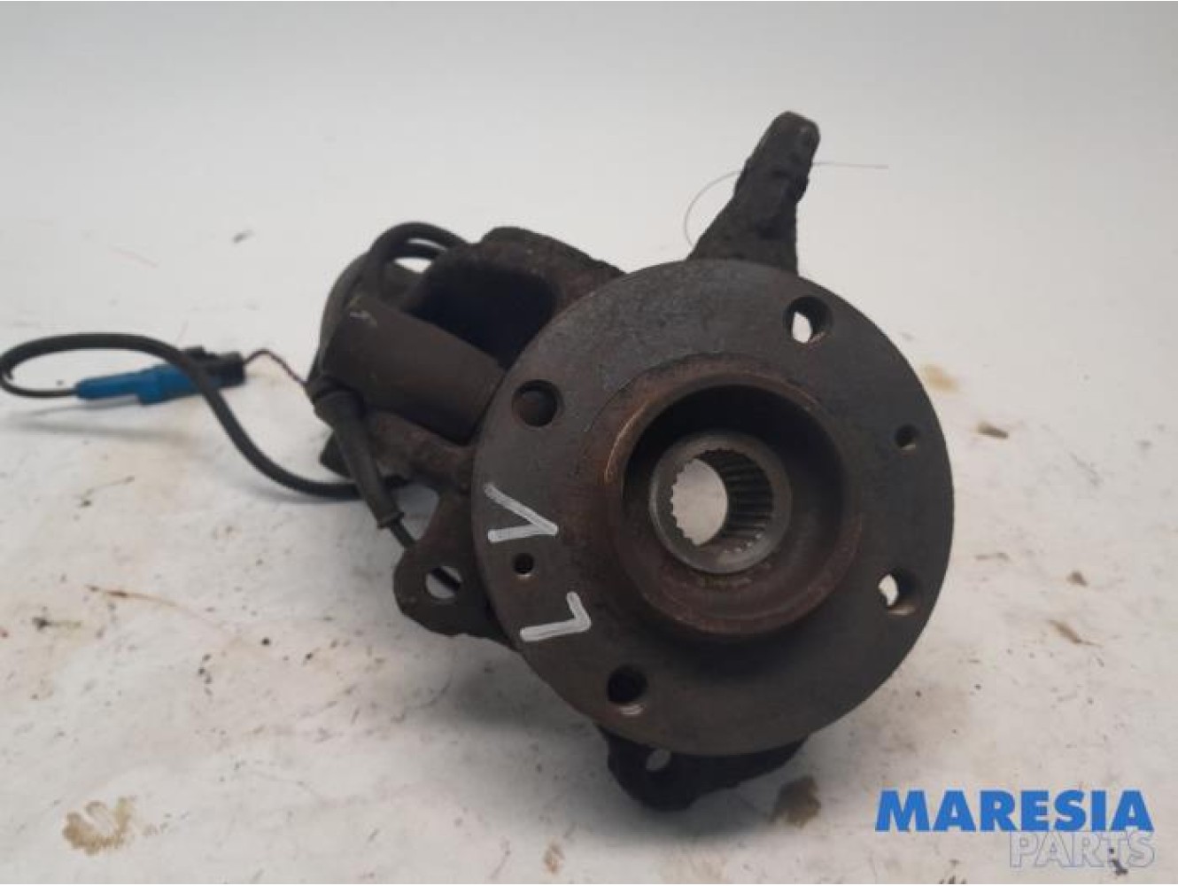 Peugeot - 207 - Achsschenkel links vorne