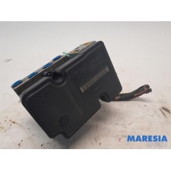 Peugeot - 207 - ABS pump