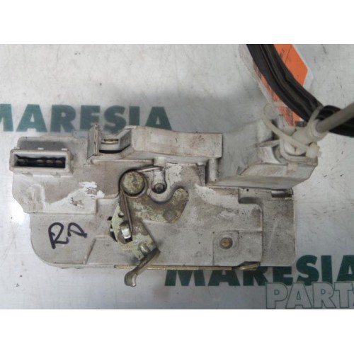 Peugeot - 307 - Rear door mechanism 4-door, right