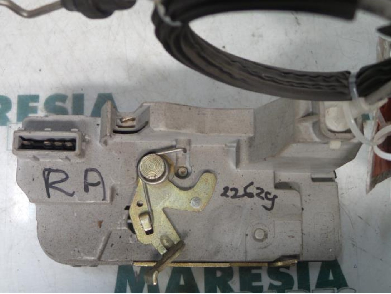 Peugeot - 307 - Türschlossmechanik 4-türig rechts hinten