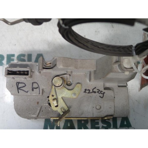 Peugeot - 307 - Rear door mechanism 4-door, right