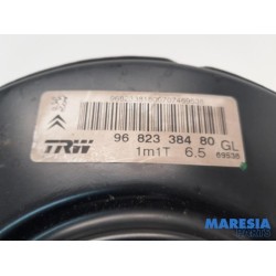 Peugeot - 207 - Brake servo