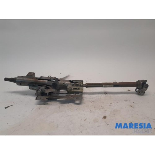 Peugeot - 207 - Steering column housing