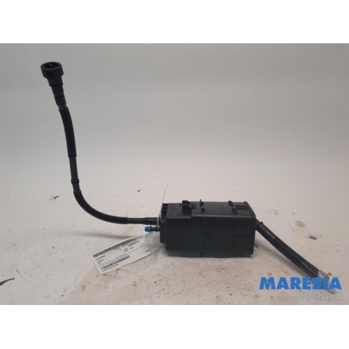 Peugeot - 207 - Carbon filter