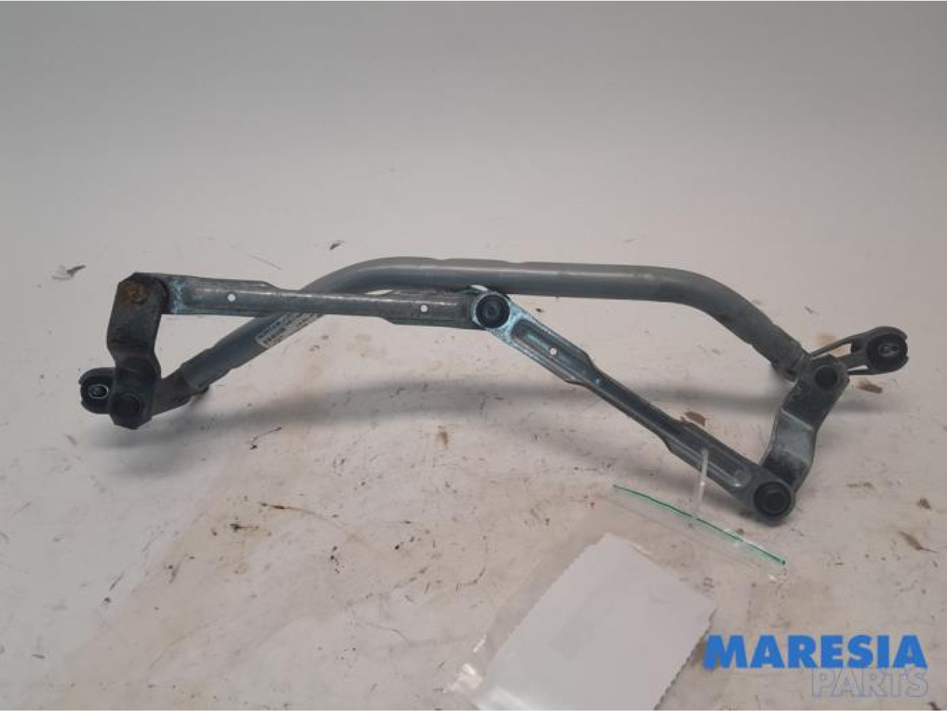 Peugeot - 207 - Wiper mechanism
