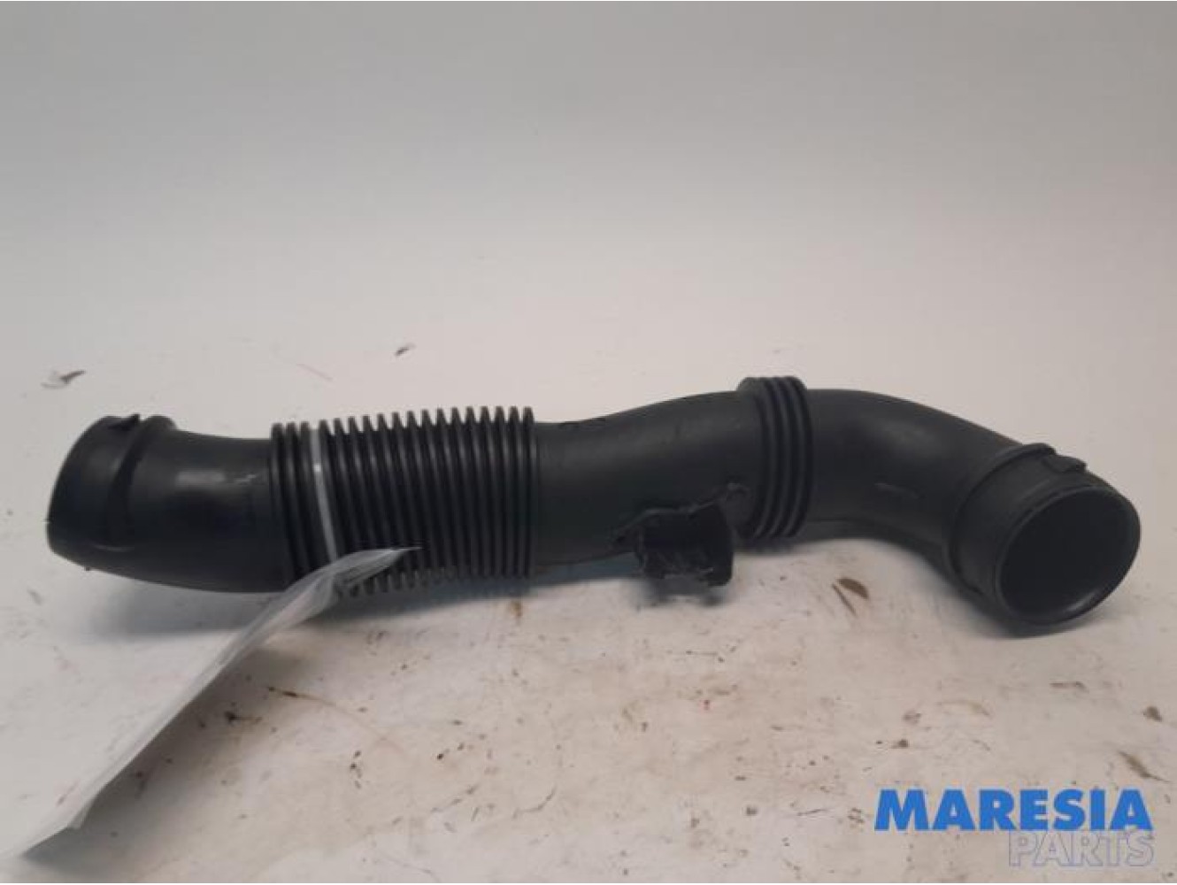 Peugeot - 207 - Air intake hose