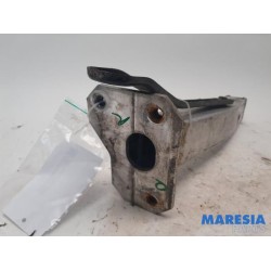 Alfa Romeo - Giulietta - Front part support