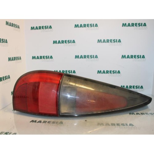 Renault - Laguna - Achterlicht links