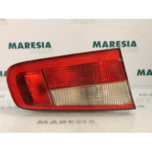 Renault - Laguna - Achterlicht links