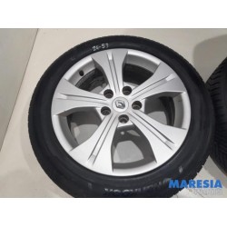Renault - Scenic - Sportvelgenset + banden
