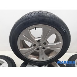 Renault - Scenic - Sportvelgenset + banden