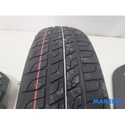 Citroen - C3 - Krikset + reservewiel