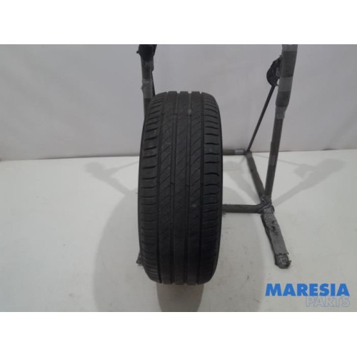 Peugeot - 307 - Tyre