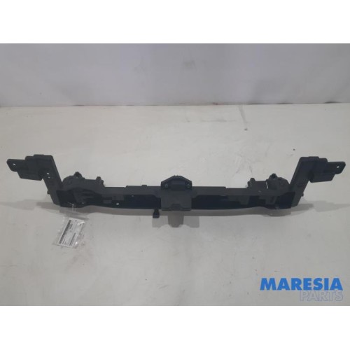 Peugeot - 5008 - Lock plate