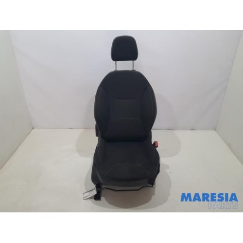 Citroen - C3 - Seat, right