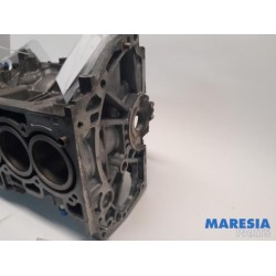 Renault - Megane - Engine crankcase