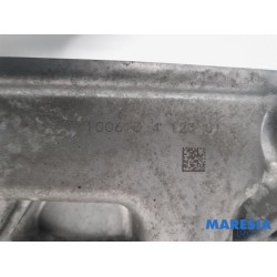 Renault - Megane - Engine crankcase
