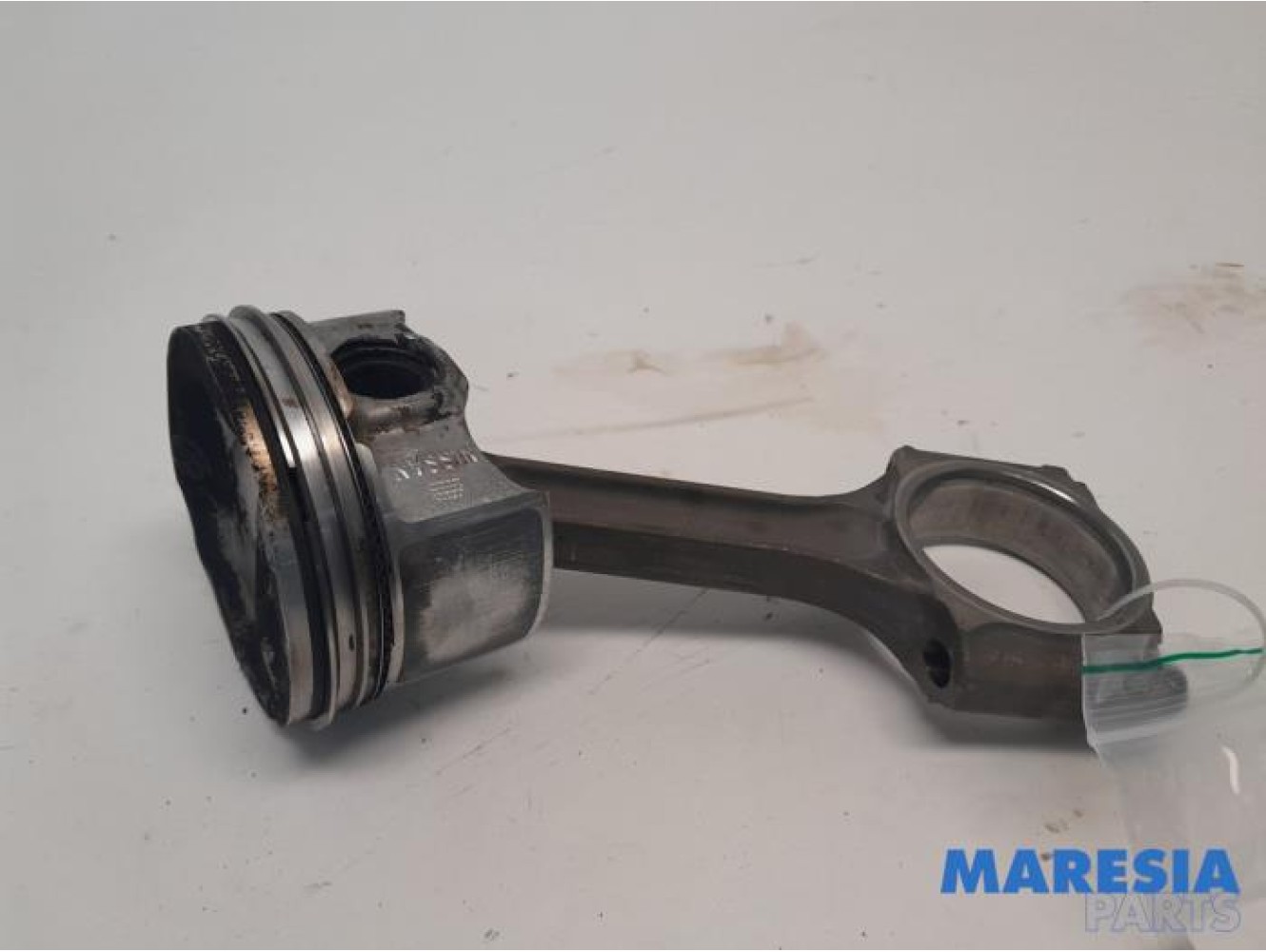 Renault - Megane - Connecting rod