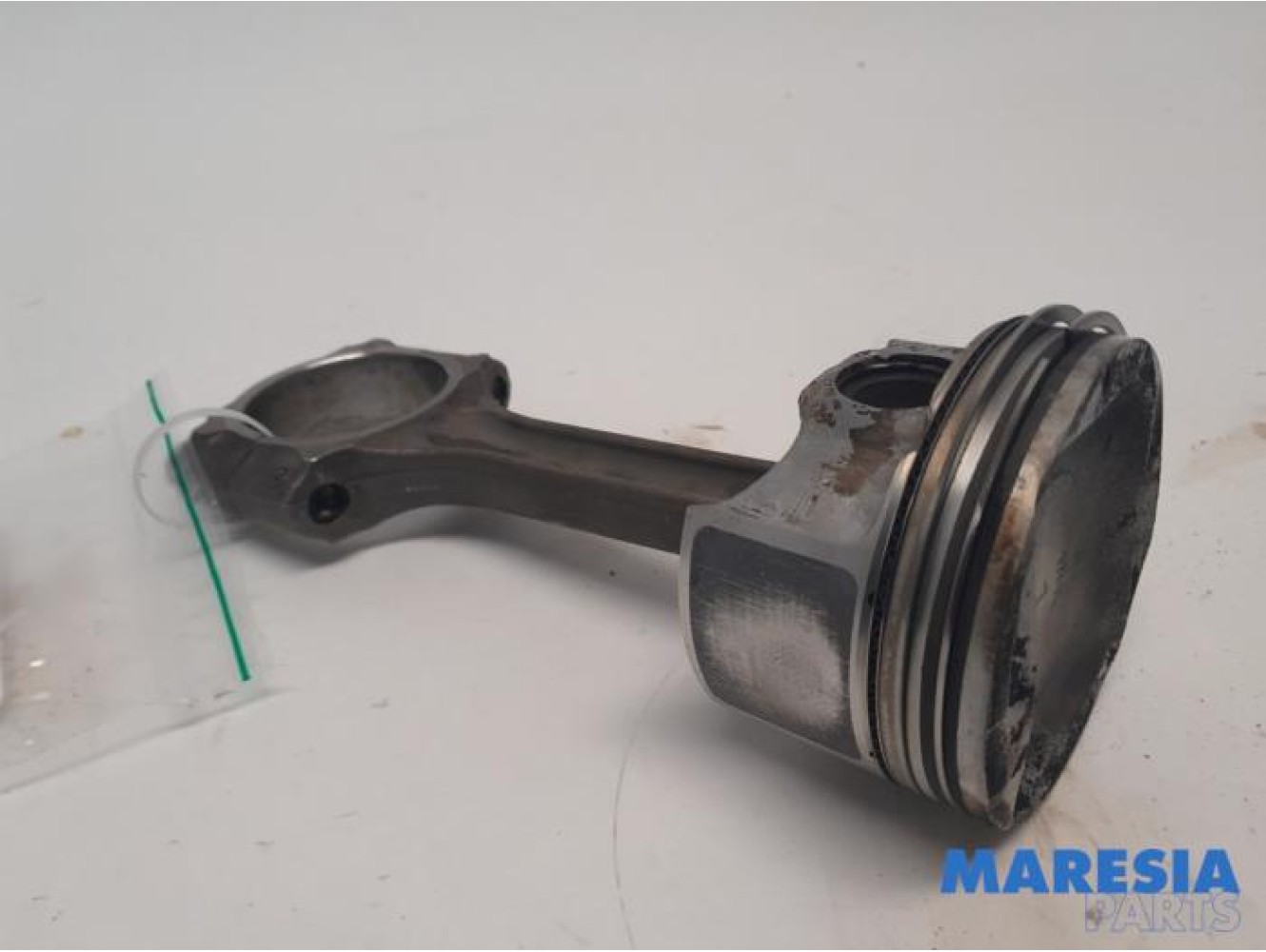 Renault - Megane - Connecting rod