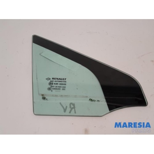 Renault - Grand Scenic - Quarter light, front right